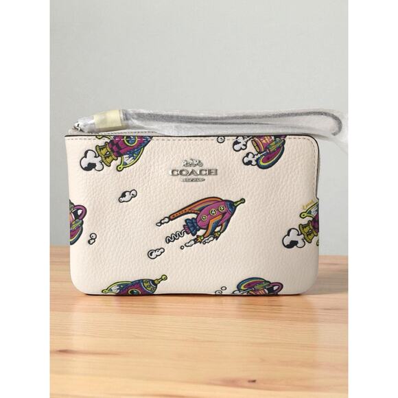 New With Tags Coach CW864 Cosmic Coach Corner Zip Wristlet With Rocket Print - Picture 3 of 7